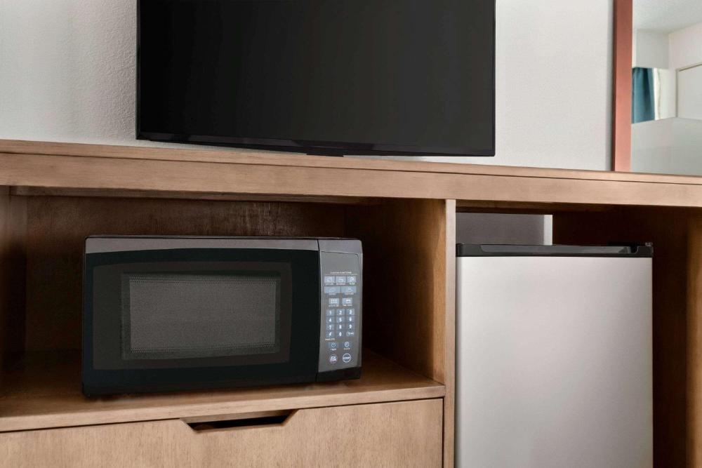 Gatlinburg River Inn